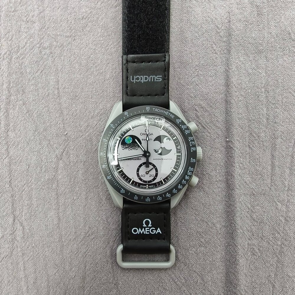 Swatch x Omega Bioceramic Moonswatch Mission To Earthphase Watch